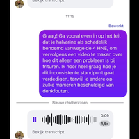 Boze Mo bedreigt mensen die kritiek hebben