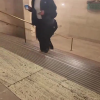 Iedereen loopt achteruit