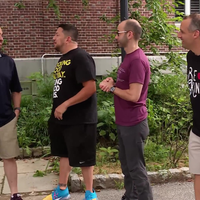 Schilpadeieren uitbroeden met kinderen