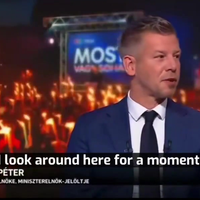 Peter Hongaar op bezoek bij de Orban-staatsomroep