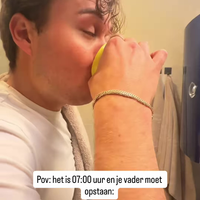 Wanneer je vader 's ochtends vroeg opstaat
