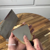 hoe smeert een stukadoor zijn brood?