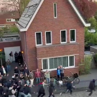ME ramt pubers in Loosdrecht