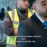 Reiziger scheldt Yusuf uit