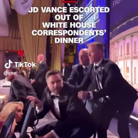  Vance en Trump hals over kop geëvacueerd bij Correspondents' Dinner 