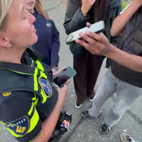 Politie prankcalled vriend