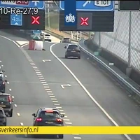 Rood kruis = rijbaan bezet