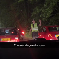 Verkeersbegeleider bij dance4liberation spelen