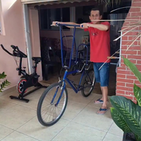 Oom Wim heeft nieuwe fiets gemaakt 