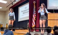 “Docent” Camila Parker laat complete internet denken dat iedereen ineens weer wil studeren