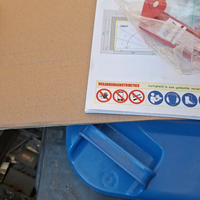 Wat betekent dat symbool met die zwarte hand?