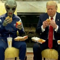 Trump en de aliens