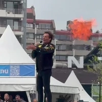 Gerard heeft hete kont