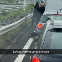 Beetje vechten op de A16
