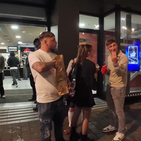 Normale avond uit in Engeland 