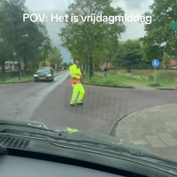 Verkeersmeneer in vrijmibo stemming