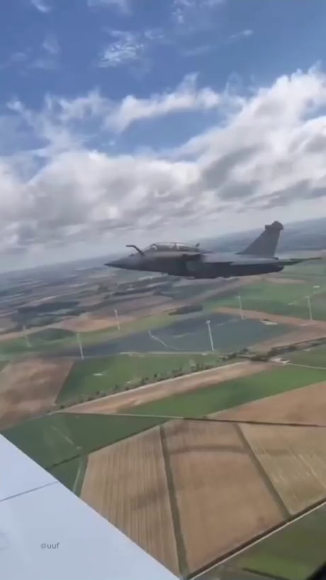 It's a friendly "hello fellow aviator", no?