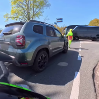 Ik ben een verkeersregelaar joh idioot!
