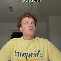Buschauffeur ziet collega