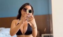 Lale Gül dropt opnieuw strandvideo vanaf Kos en Nederland kijkt weer mee