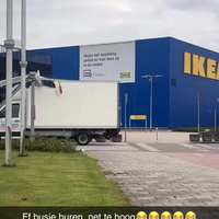 Even met de bus naar de IKEA 