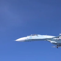Russische straaljagers komen gevaarlijk dichtbij