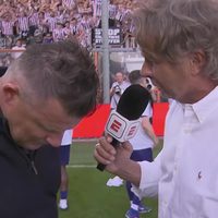 John Stegeman moest huilon