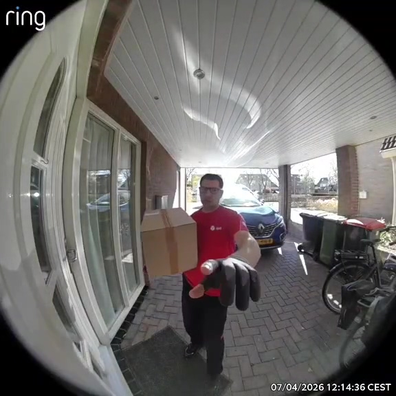 Bezorger schrikt zich dood