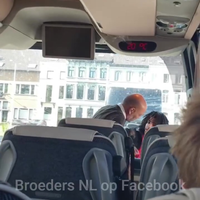 Jij gaat de bus uit