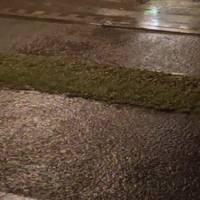 Straat staat onder water,